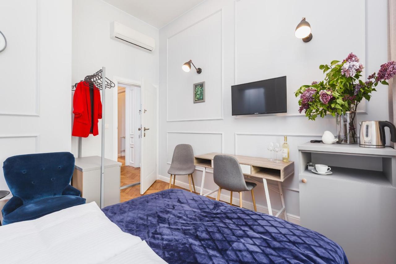 Traveler'S Best Choice - Old Town Guesthouse - By Upstairs Cracovia Esterno foto
