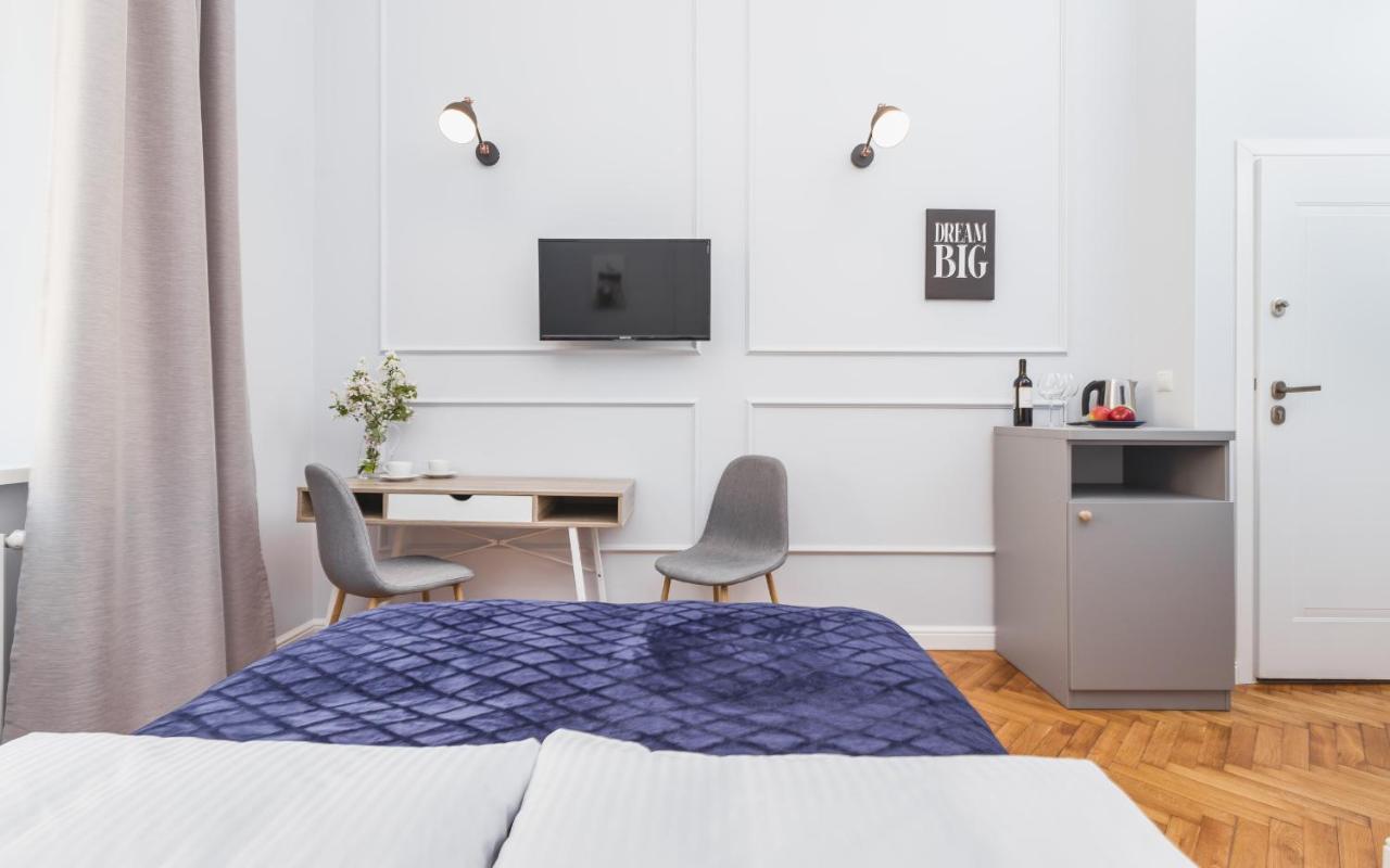 Traveler'S Best Choice - Old Town Guesthouse - By Upstairs Cracovia Esterno foto