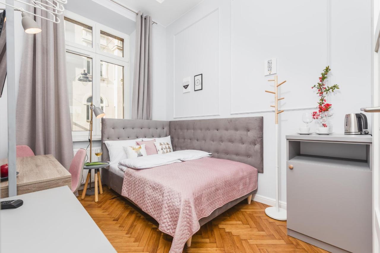 Traveler'S Best Choice - Old Town Guesthouse - By Upstairs Cracovia Esterno foto