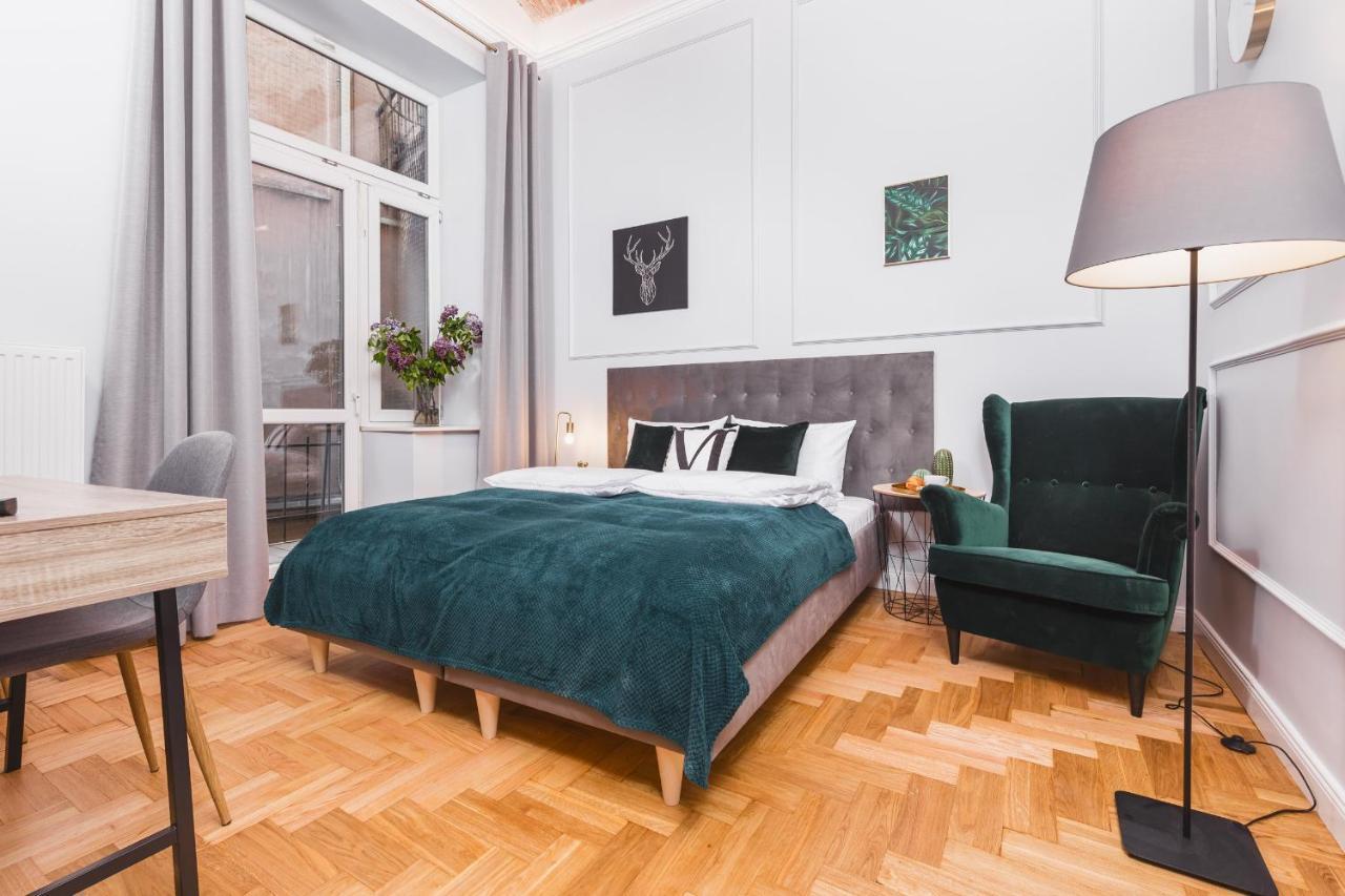 Traveler'S Best Choice - Old Town Guesthouse - By Upstairs Cracovia Esterno foto
